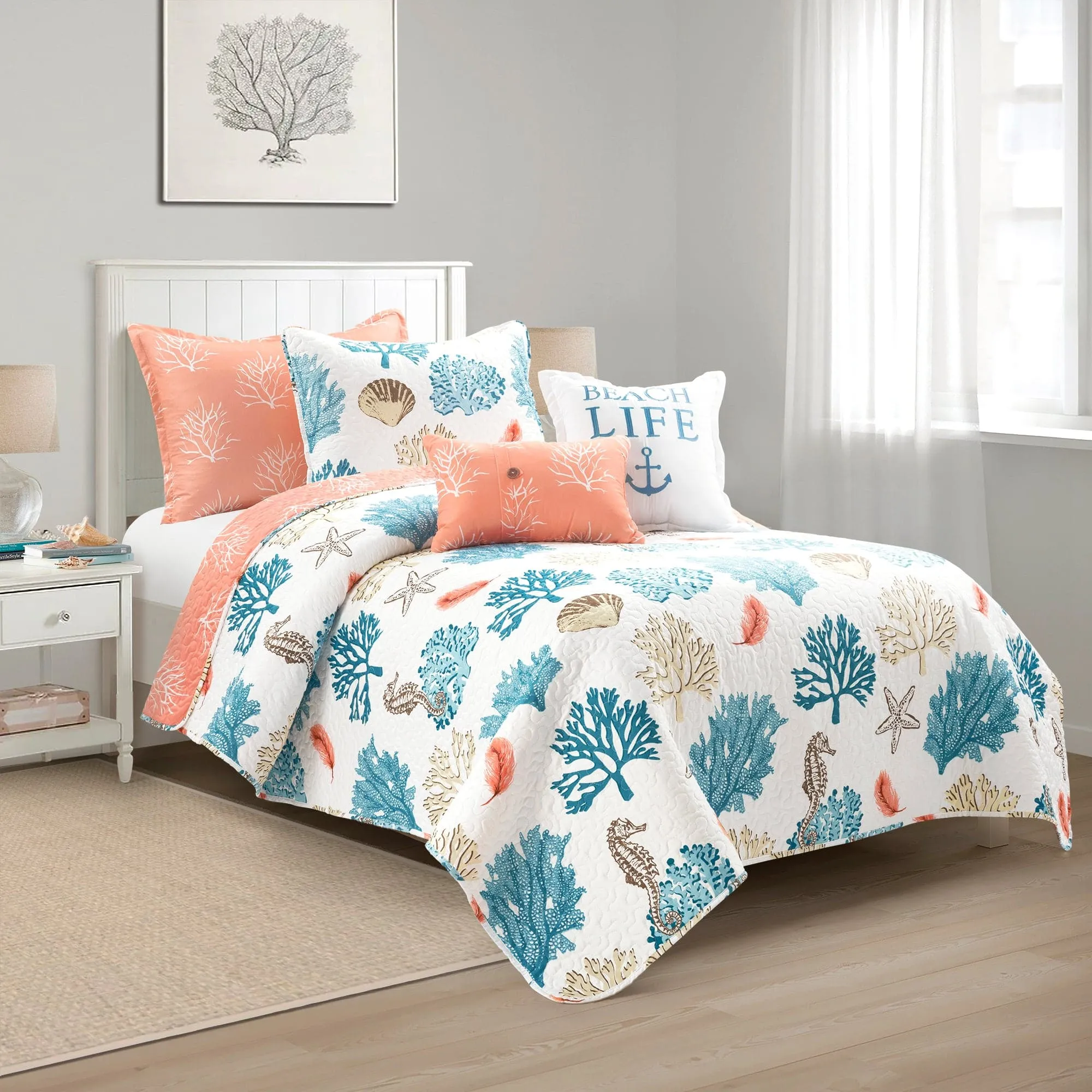 Coastal Reef Feather Reversible Quilt Set