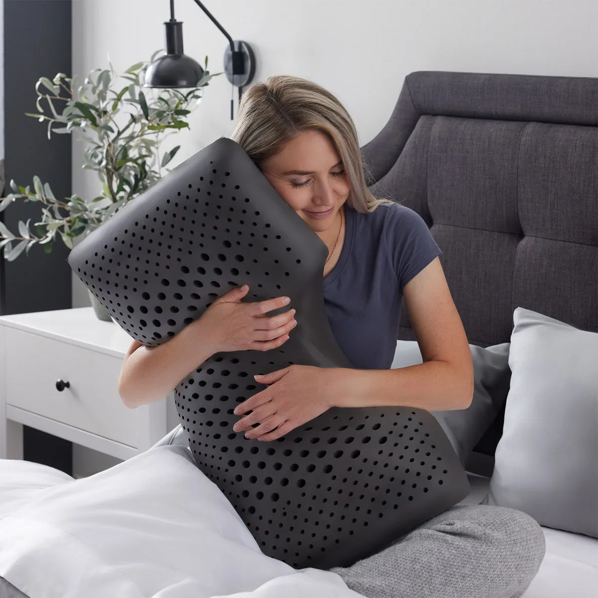 Malouf Shoulder Zoned Dough® Bamboo Charcoal Pillow