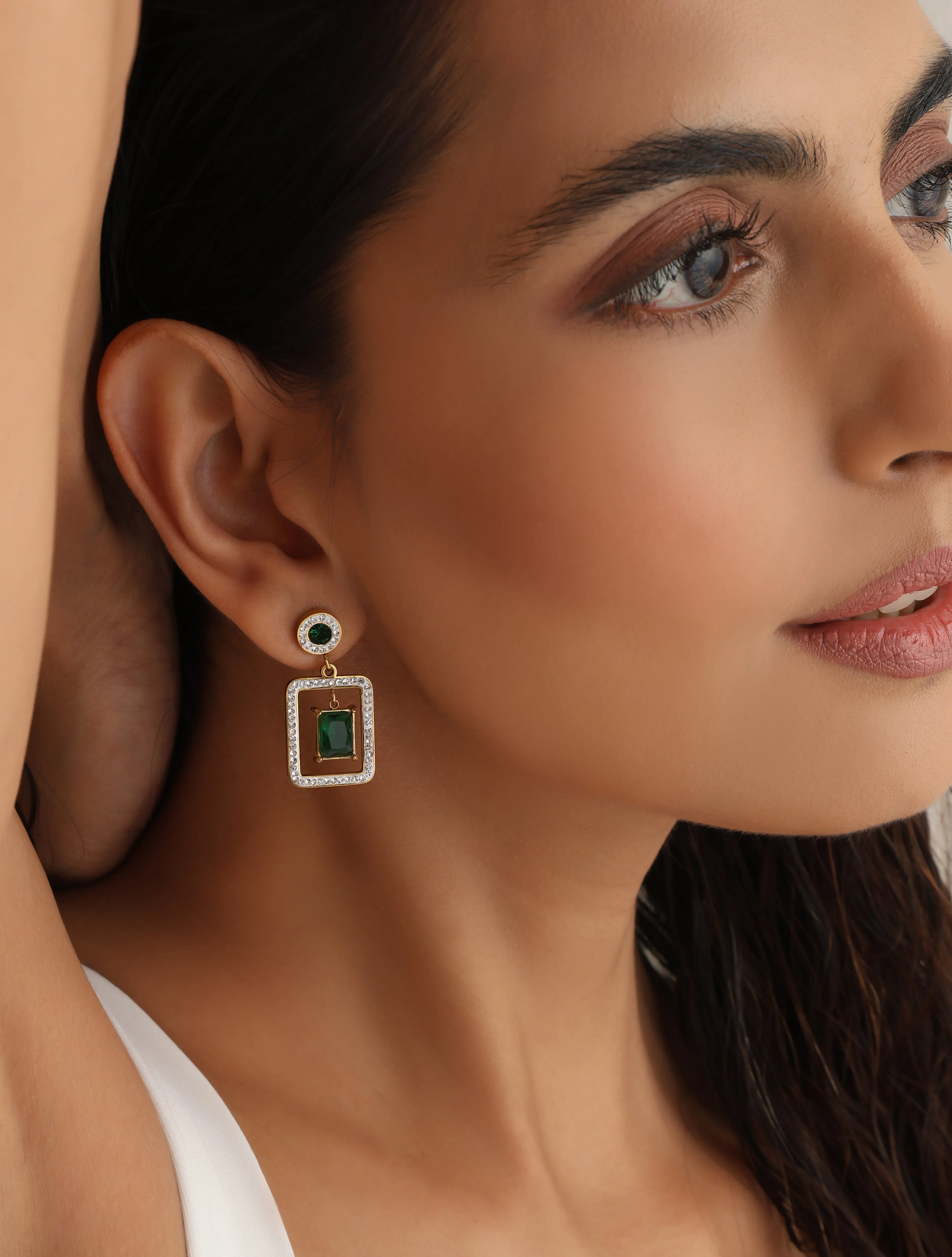 Tanya Emerald Earrings